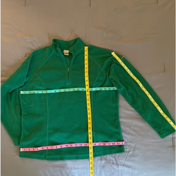 LL Bean Fleece Pullover - Picture 4 of 6
